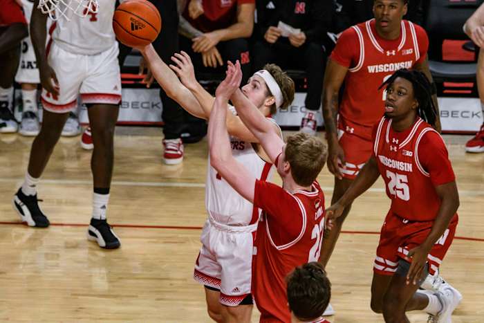 07_Sam Hoiberg_MBBvsWisconsin0201